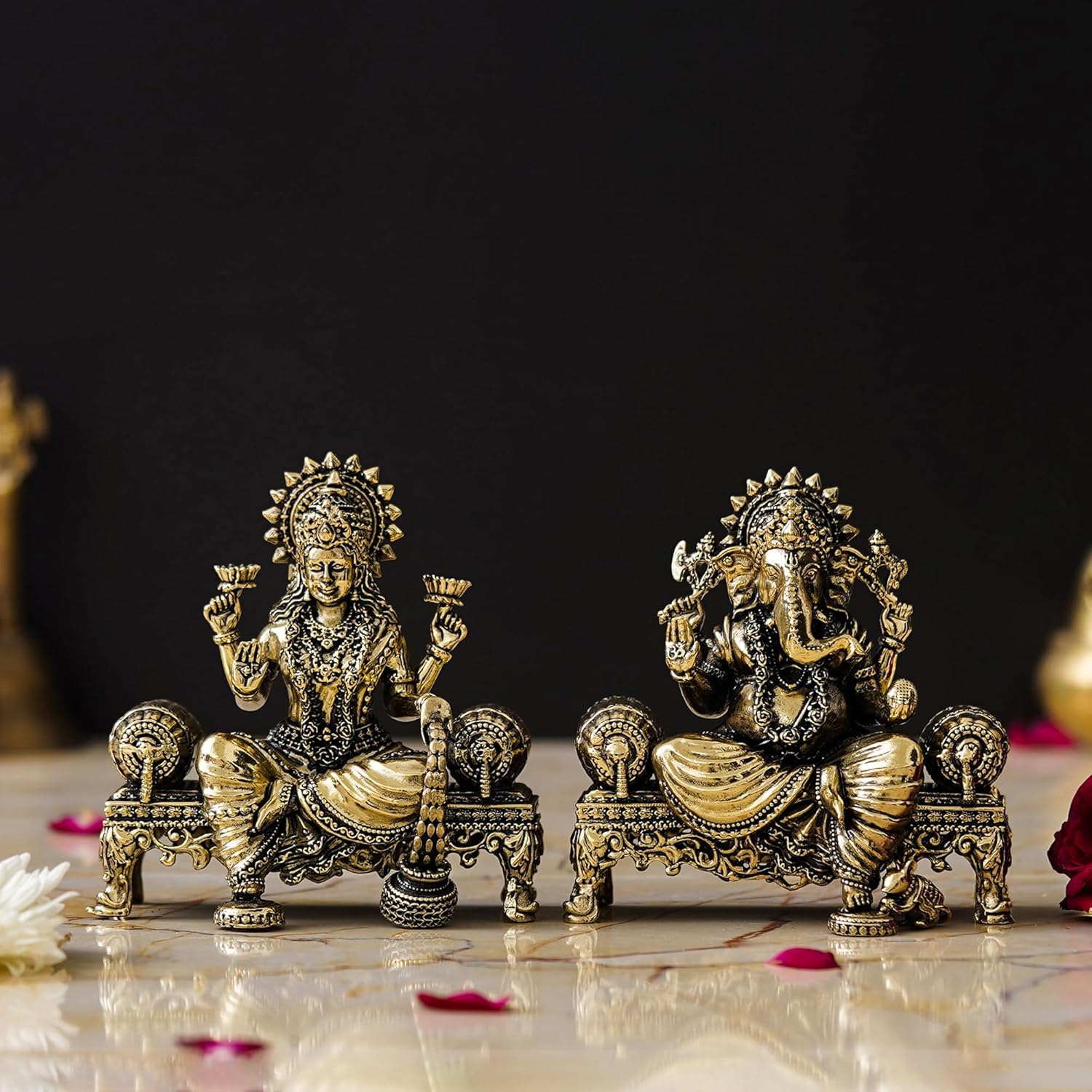 

Lakshmi Ganesha Sitting On Singhasan Murti, Maa Laxmi Ganesh Blessing Idol