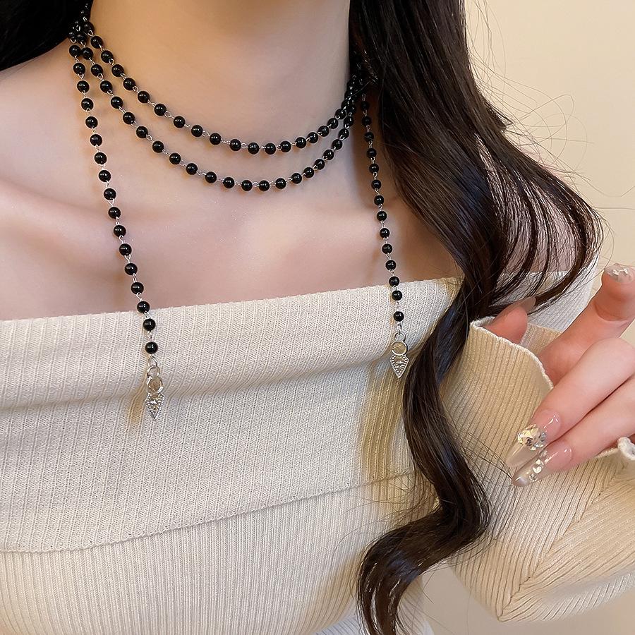 Exquisite Pearl Double-Layered Clavicle Necklace: French Elegance & Light Luxury Design