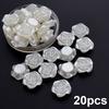 20 pezzi 16mm Perle Rosa Fiore Camelia Bianco 3D Bottoni da Cucito per Realizzare Orecchini Fai da Te Collana Braccialetto Vestito Fermacapelli ZSY