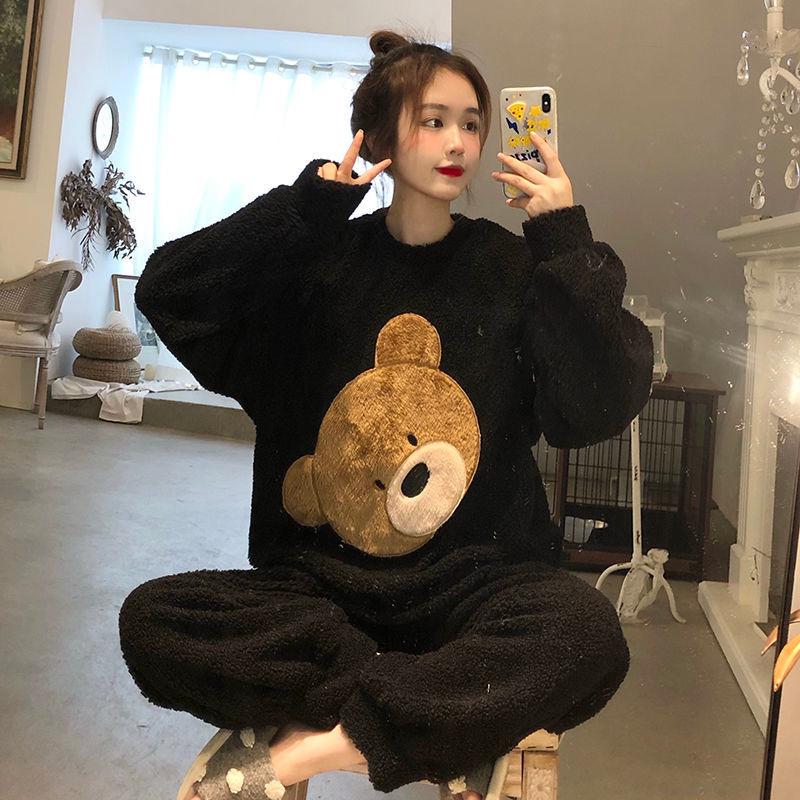 Women's Long-Sleeve Flannel Pajamas - Cute Cartoon Coral Fleece Set for Fall & Winter