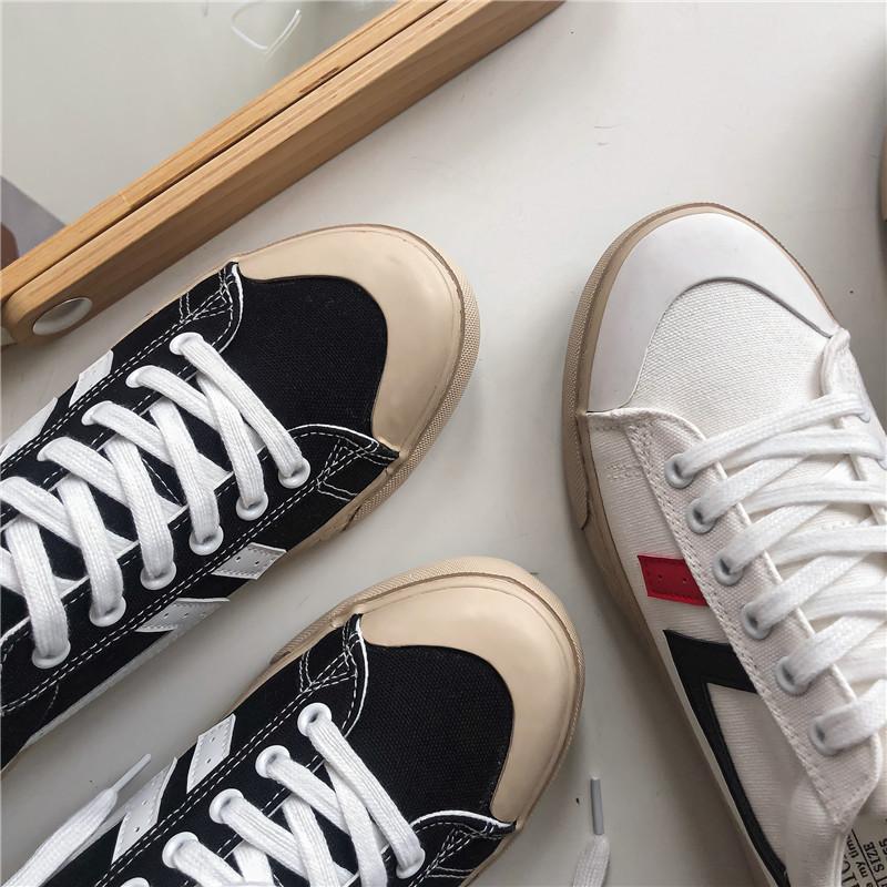 New Men's Low-top Board Shoes, Leisure Outdoor Comfortable Sports Shoes