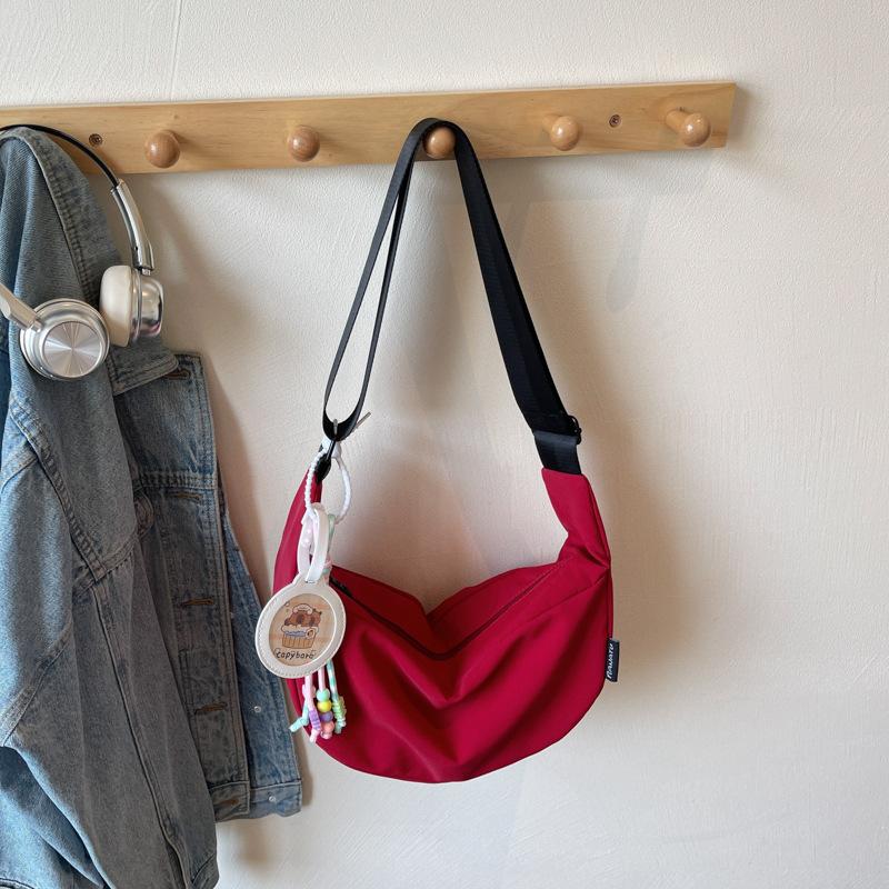 

Fashion casual women s messenger bag shoulder bag 2025 summer new simple foreign lightweight nylon dumpling bag Without pendant бордовый