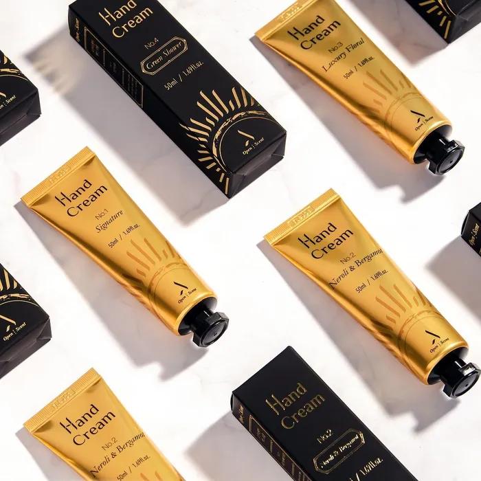 Choose 1 of 4 perfume hand creams 50ml
