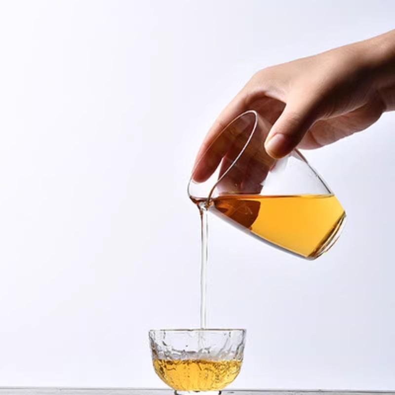 Thickened Borosilicate Glass Gongfu Tea Cup Set - Anti-Scald, Transparent, Uniform Divider
