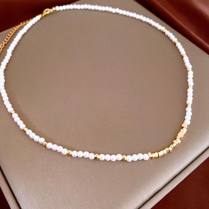 Dopamine Pearl Necklace: Retro Court Style Versatile Clavicle Chain for Women
