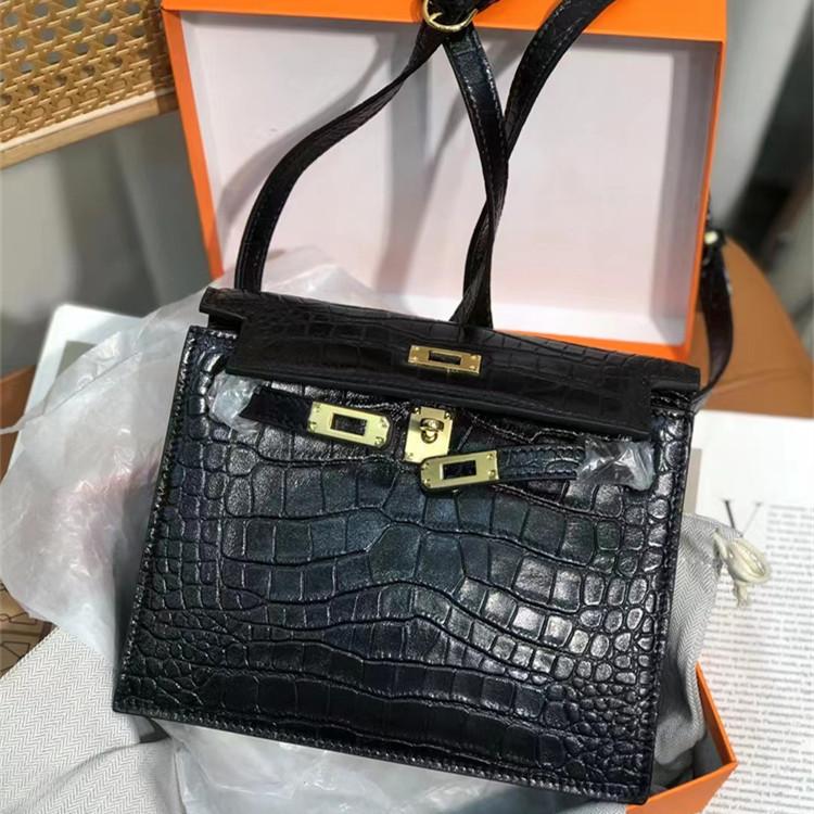 2026 spring and summer new crocodile pattern dance bag versatile single shoulder diagonal span women's bag backpack cowhide multi-purpose bag