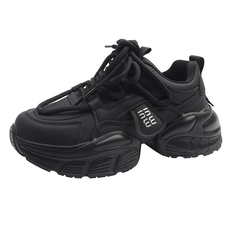 European station shows small platform dad shoes, women's spring and autumn increase 2025 new popular white casual sports shoes