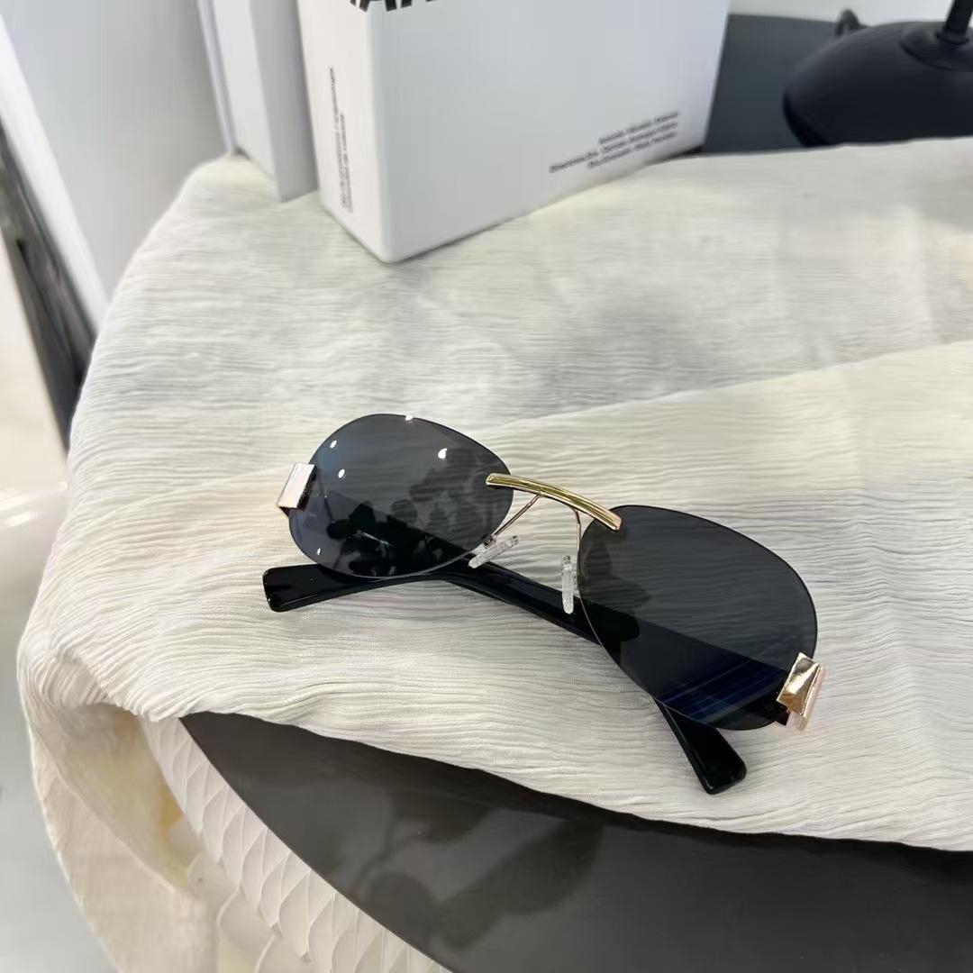 

High Quality For Gents Sun Glasses Pilot Shape UV 400 Protection Protection Trendy Sun Glasses Vintage Vintage Style Woman Sunglass