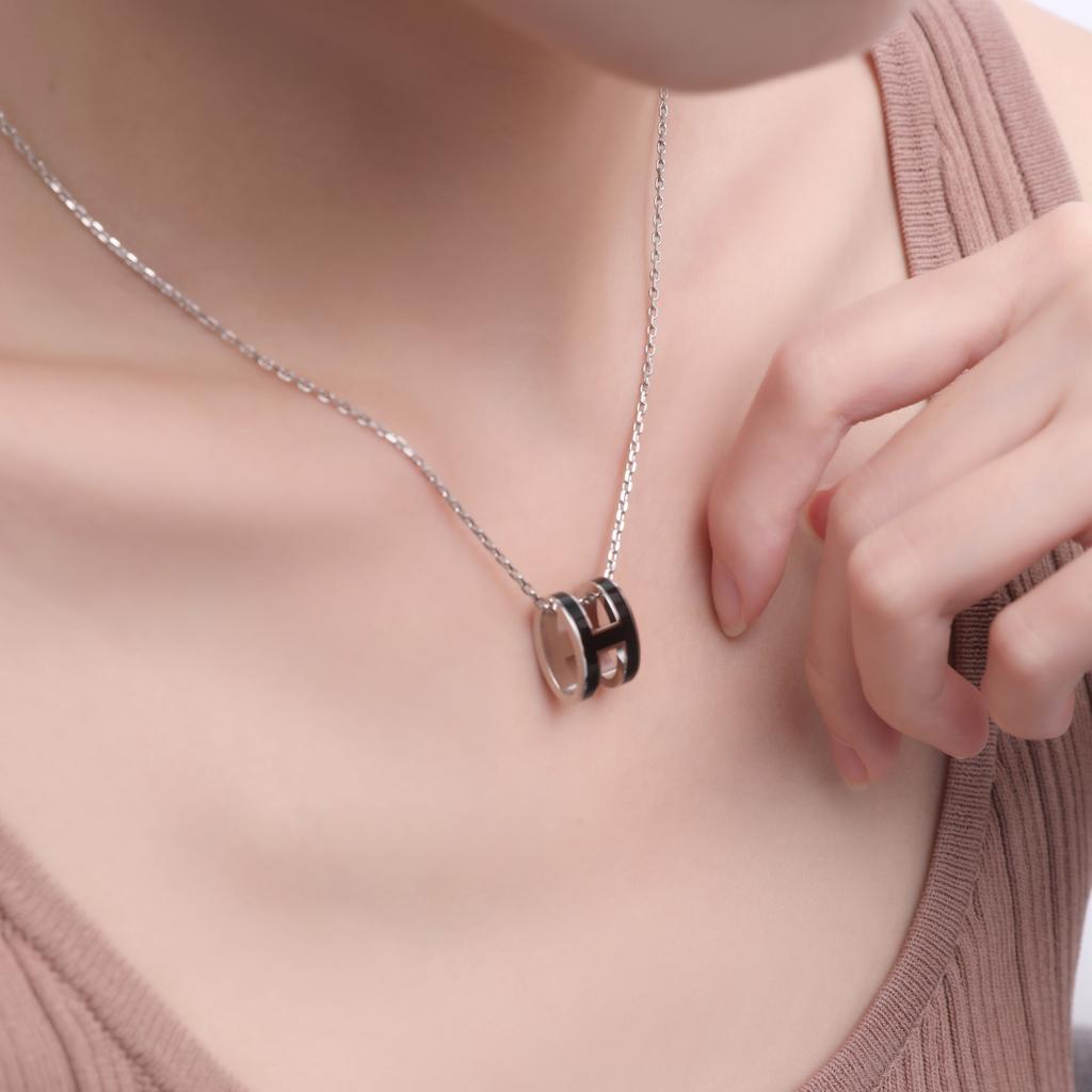 Hermes Pop H Series Pendant Lacquered Metal Necklace Women Necklace Silver Black H147991FP03
