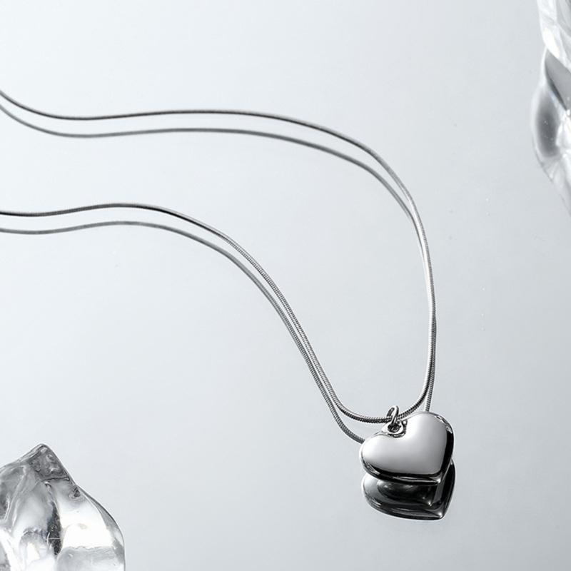 Hjärthänge Halsband Flickhjärta Hängen Halsband Kärlekshänge Halsband Kärlekshalsband Titanstål Material Smycken