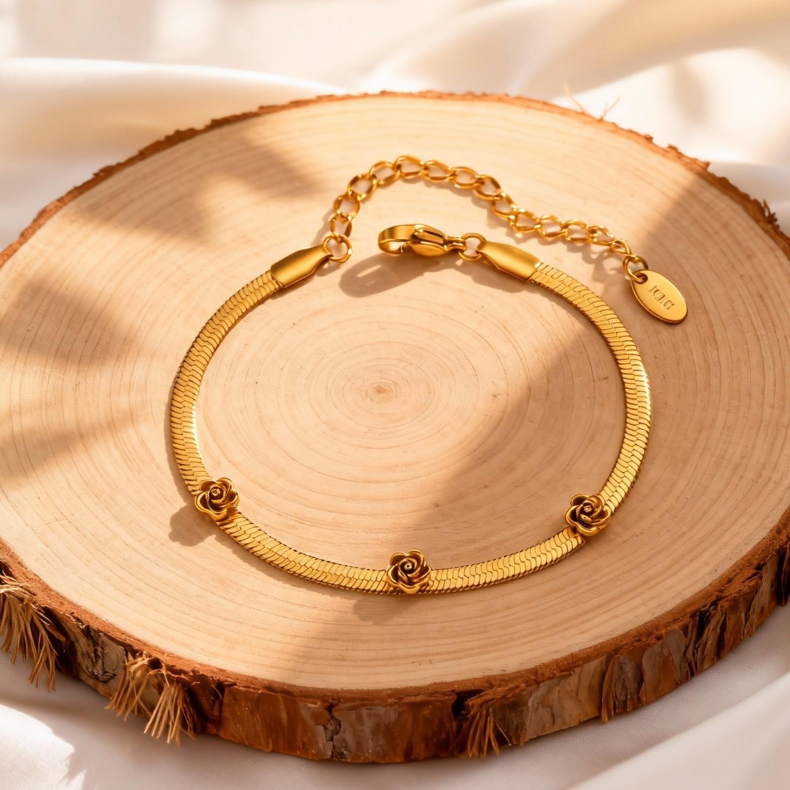 

Stainless Steel Flower Bracelets for Women,Gold Color Blade Chain Bracelet,Wedding Birthday Luxury Jewelry Gift