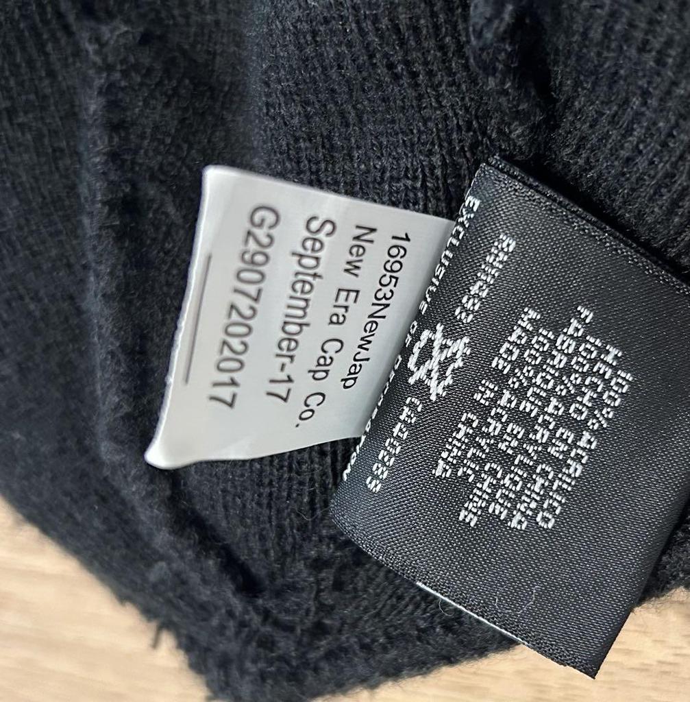 [USED] Supreme S Logo Knit Hat In Black