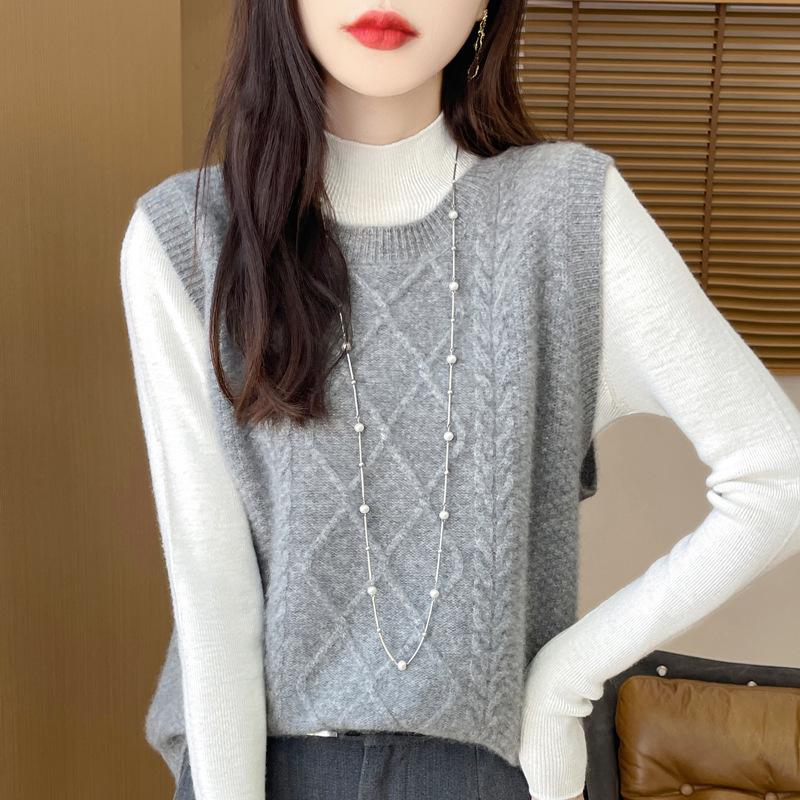 Women's Autumn Winter 100% Wool Knit Vest Sweater - Chic Sleeveless Layering Gilet