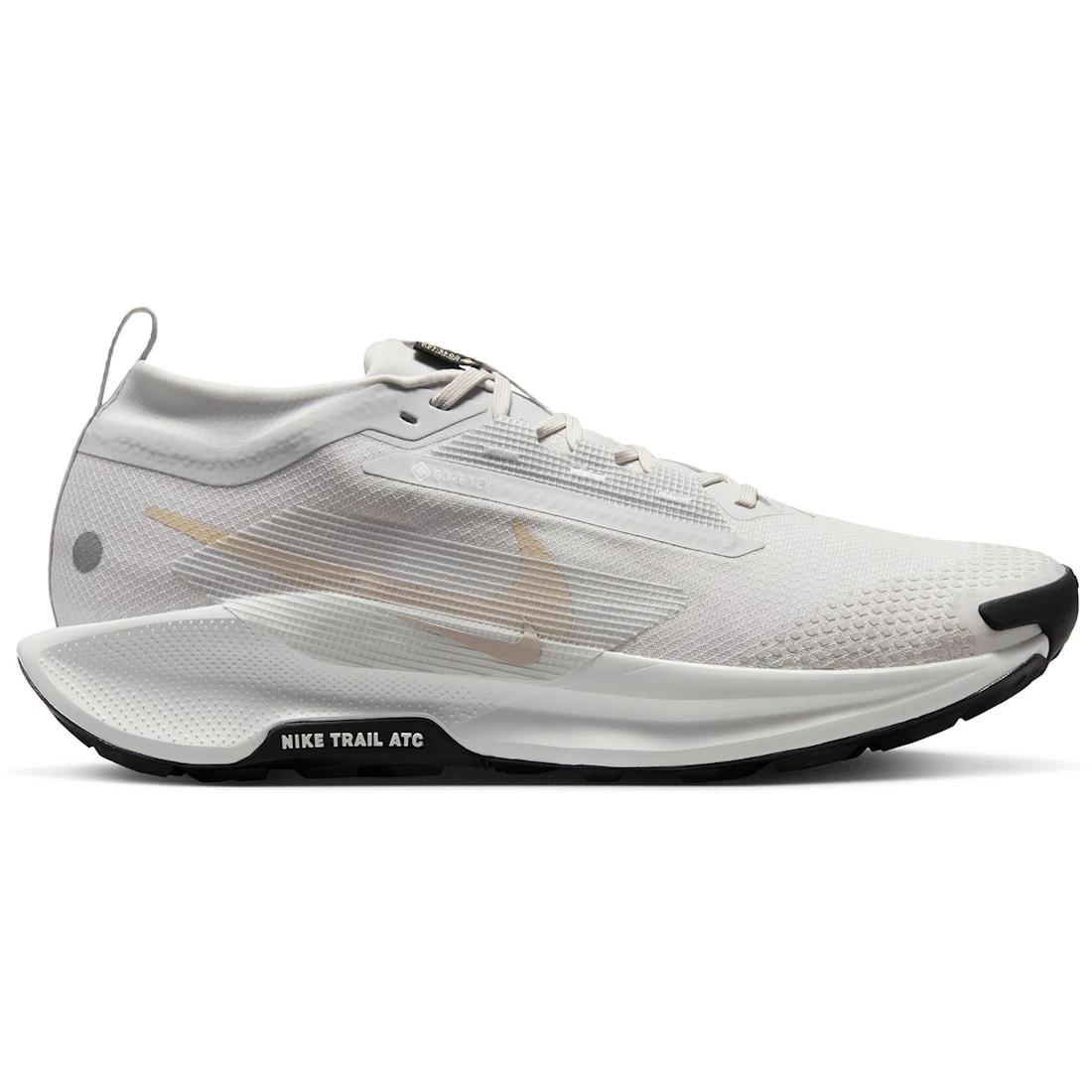 

Sneaker Nike React Pegasus Trail 5 Gore-Tex Vast Grey Summit White Black Sanddrift(FQ0908-010) 46