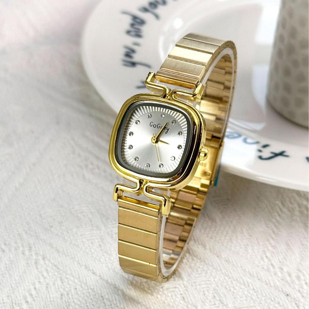 Pre-owned Petite Ladies’ Square Steel Band Watch – Classic Design