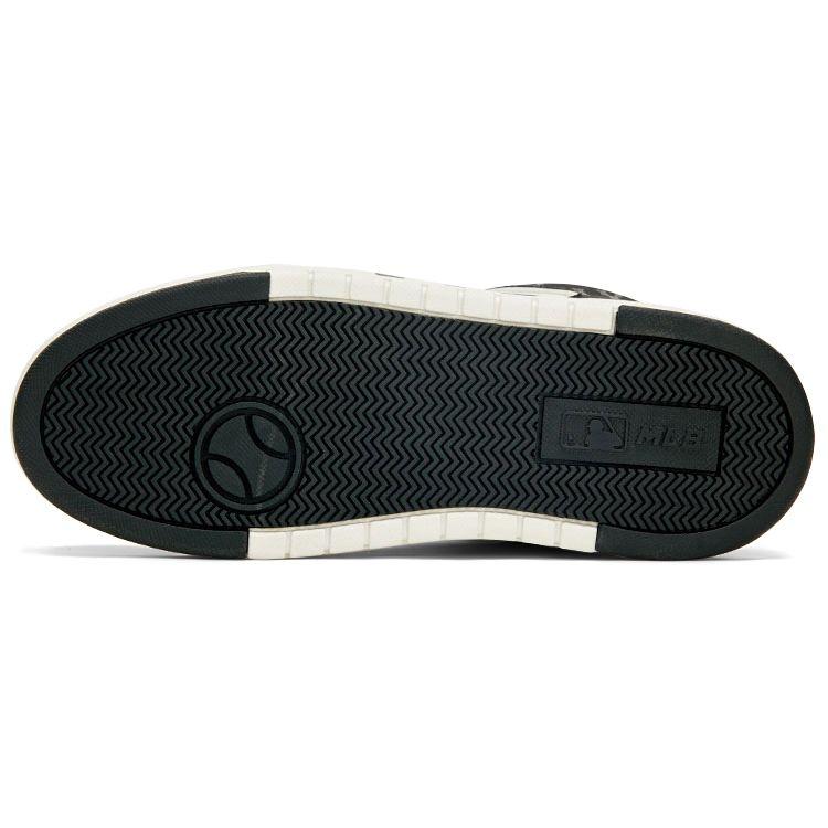 MLB Chunky Liner 3D Fabric Synthetic Leather Casual Shoes Unisex Sneakers Black 3ASXCDN3N-50BKS