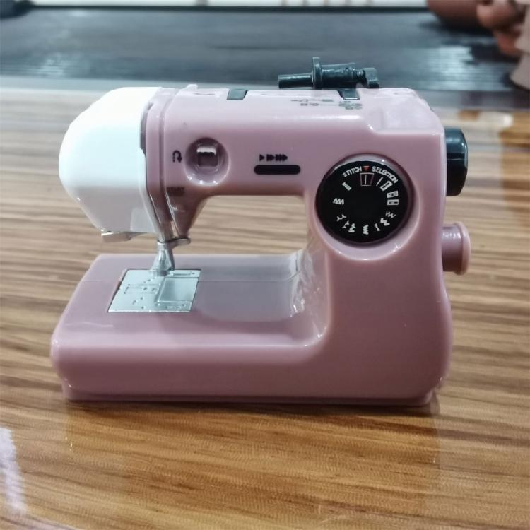 Macchina da cucire giocattolo simulata portatile adatta ai principianti per progetti domestici Durabilità Non si danneggia facilmente