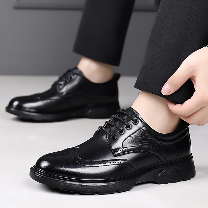New Men's Casual Brogue Shoes Solid Color Lace Fashion Casual Platform Wedding Shoes Male Designer Business Leather Shoe Man