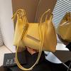 Women Summer Glossy PU Delicate Crossbody Bag High Grade Buckle Zipper One Shoulder Bags Versatile Commute Underarm Packs