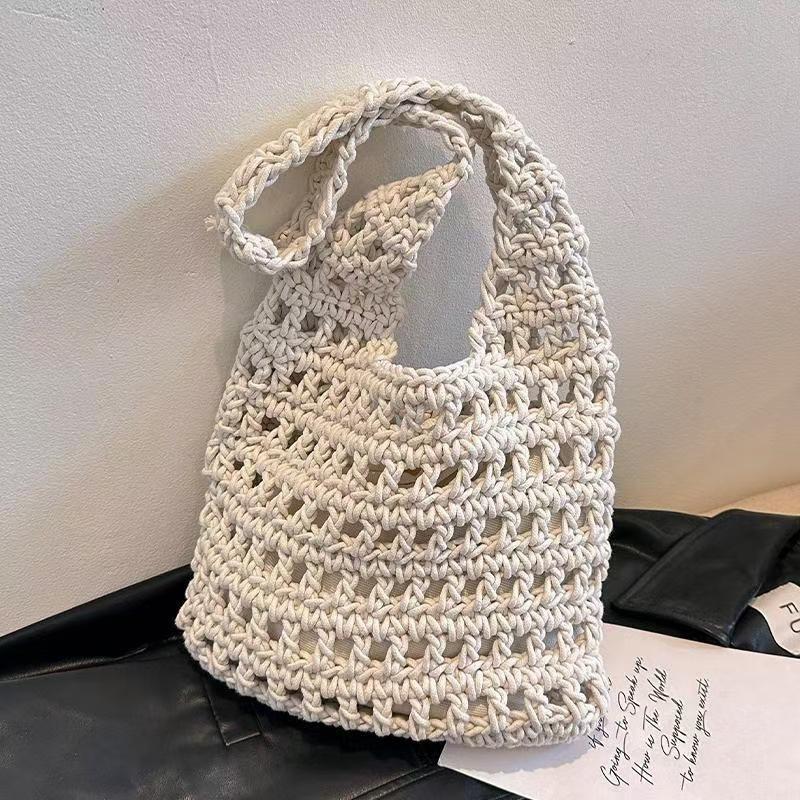 Fashion Crochet Straw Bag for Women Raffia Woven Tote Handbag New Hollow Clutch Beach Bag for Vacation Casual Totes 2025