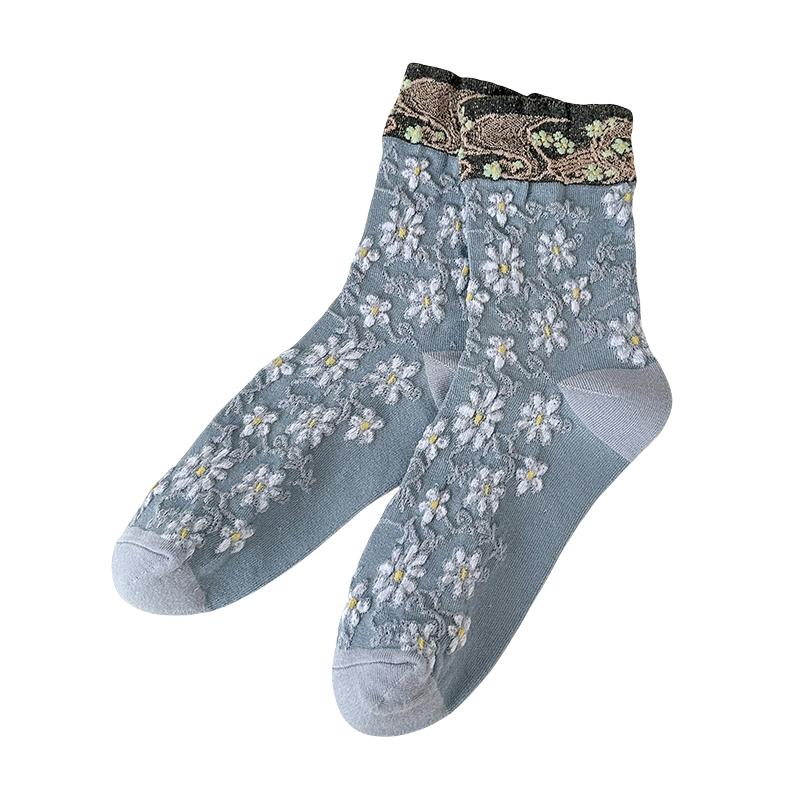 Autumn Winter Mid Calf Socks for Women Japanese Embossed Floral Cotton Socks Court Retro Ethnic Artistic Style Soft Casual Socks