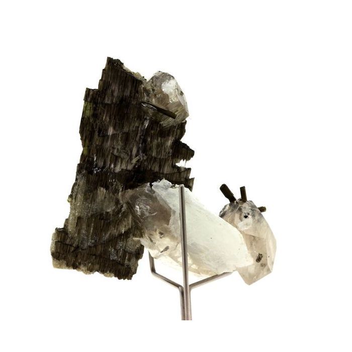 Tourmaline, Albite, Quartz 274.9 carats