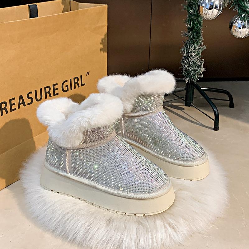 

Internet celebrity gypsy rhinestone snow boots women s winter 2025 new thick-soled cotton boots short tube piled thickened thermal cotton shoes 40