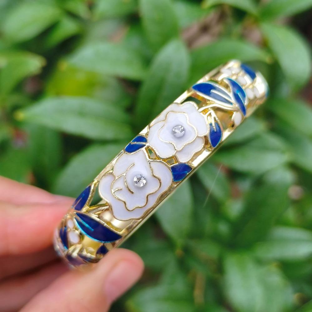 1,4 cm Pfingstrosen-Filigranblumen-Armreif Breiter Damen-Handarmreif Geschenke für Frauen Mädchen