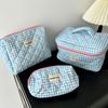 Korean Style Lattice Cosmetic Bag with Zipper Portable Makeup Bag Creative Cute Storage Bag  Women