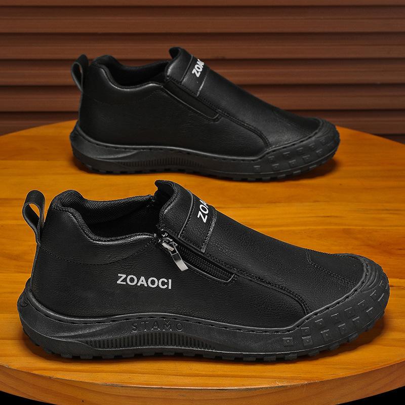 

Мужская обувь на одной педали весна новая дышащая работа на стройке нескользящая износостойкая кожаная обувь спортивная и повседневная обувь для скейтборда страхование труда 44