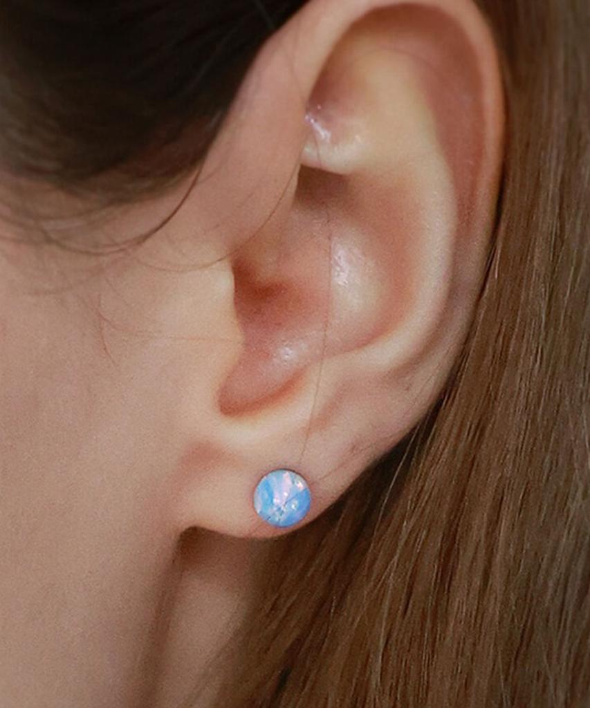 Nuavo Opal Clip Earring