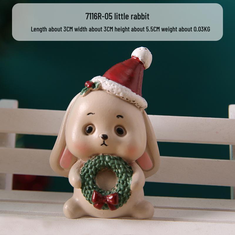 Creative Christmas Family Resin Figurine: Santa Claus Cartoon Doll for Children's Room Decorations