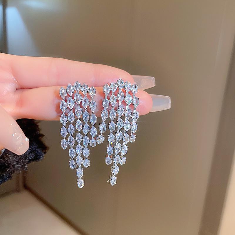 S925 Silbernadel Luxus Diamant Quaste Ohrstecker - Damenschmuck für Gesellschaftsdamen Hängeohrringe