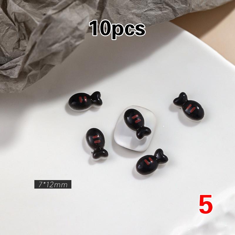 10Pcs Black And White Cat Nail Accessories Cartoon 3D Cute Cat Butt Small Fish Resin Nail Decoration Manicure Jewelry Diy