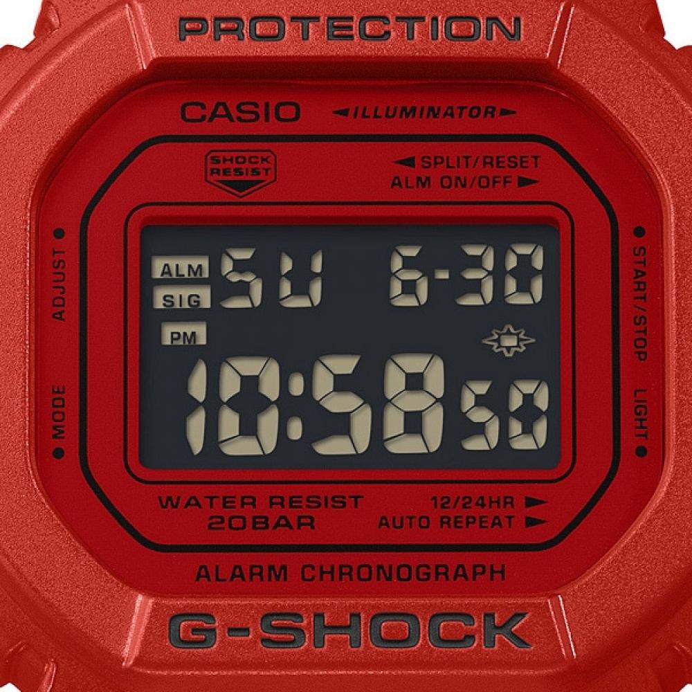 Casio G Shock  G Shock  Iconic Red Series Dw 5600rrb 4jf