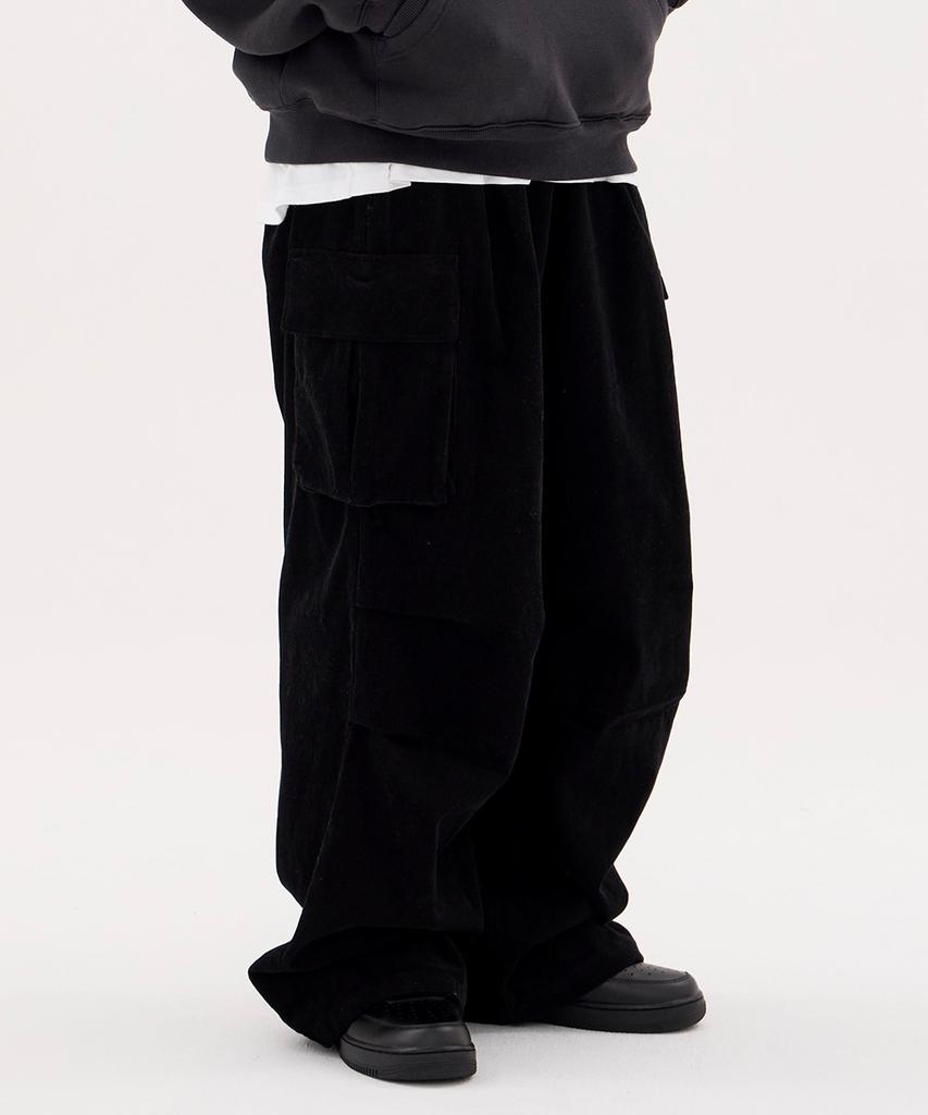 URBANAGE Corduroy Single-Pleat Wide Elastic Banding Parachute Cargo Pants_Black