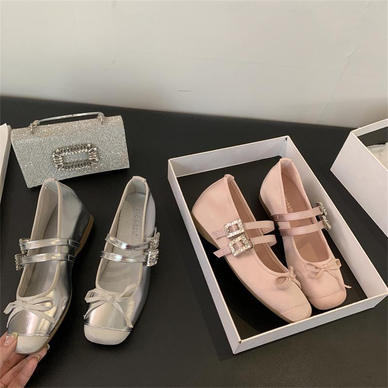 Inner height-increasing women's shoes 2025 new summer Mary Jane French silver gentle wind with skirt single shoes women's evening shoes