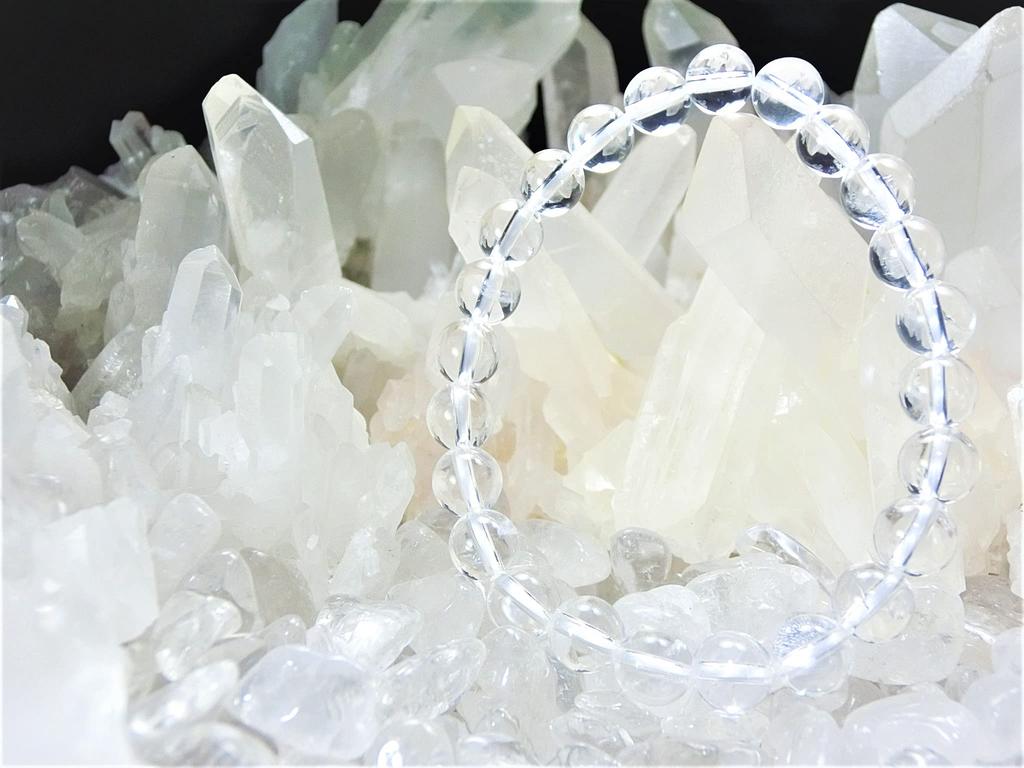 Leaf Stone your Healing Quartz Crystal Genuine Natural for Women and Men Crushed Quartz for Women with Small [Cleanse day, Charm] Bracelet, Stone,