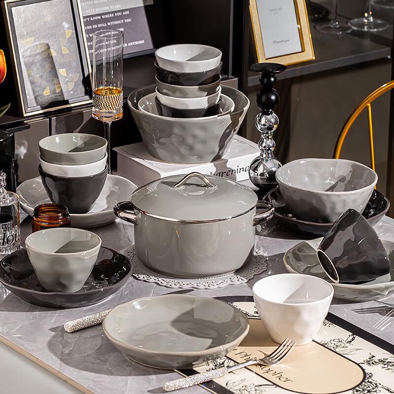 Wuhe Nordic Ceramic Fish Plate