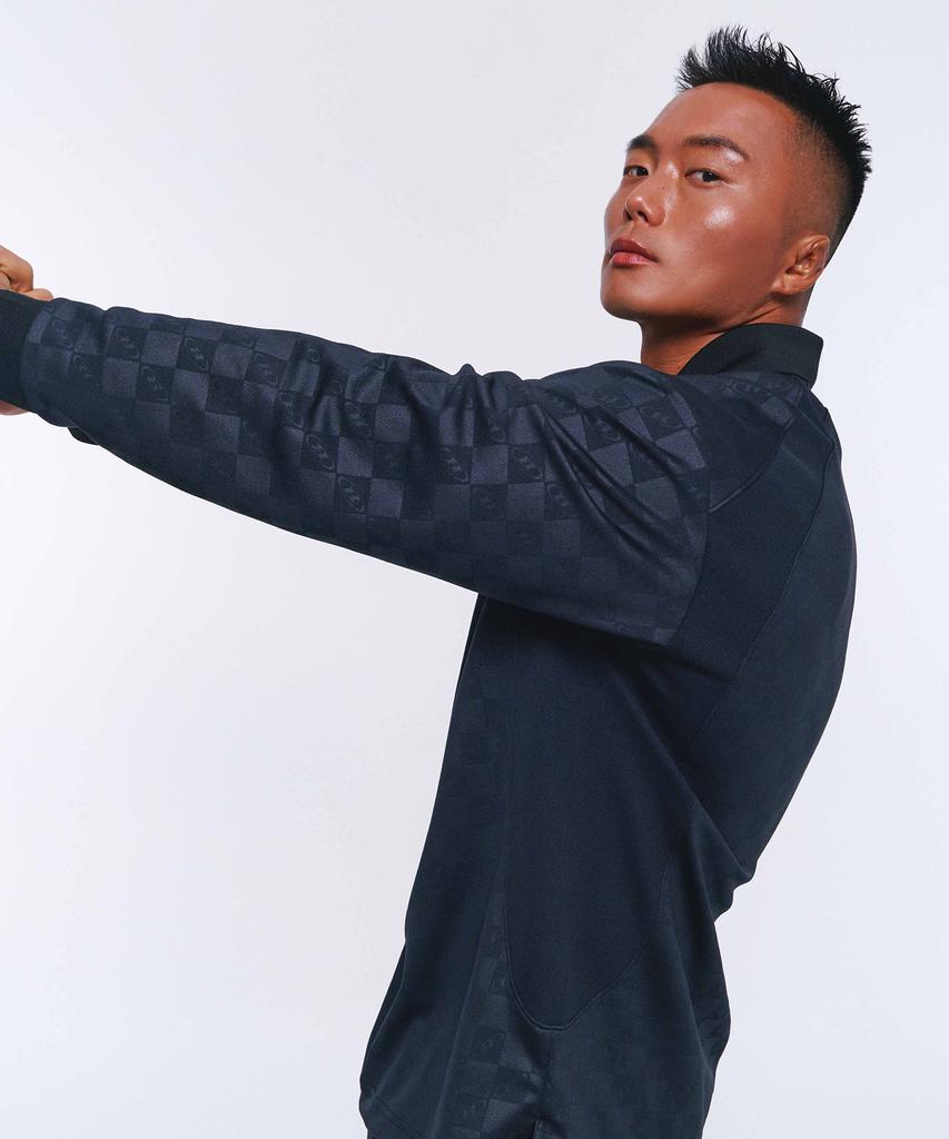 BORN TO WIN Monogram Soccer Jersey [Black]