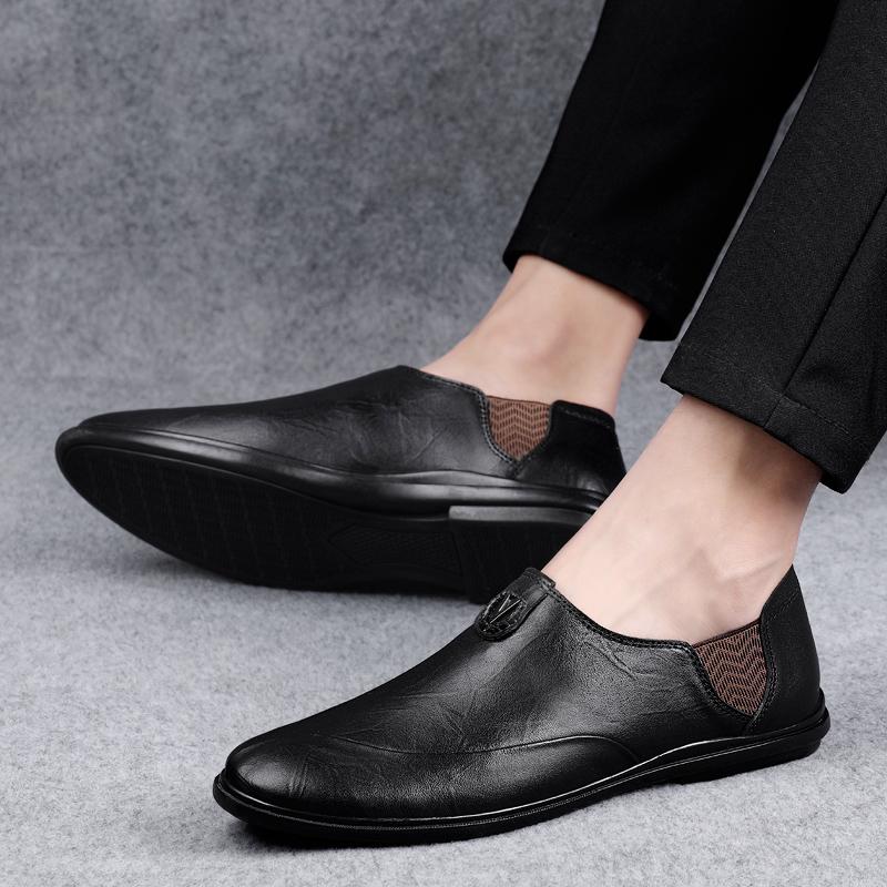 Fashion 2024 New Genuine Leather Office Formal Men Comfort Shoes Men's Loafers Slip on Lazy Driving Shoes Lightweight Korean Style Shoes