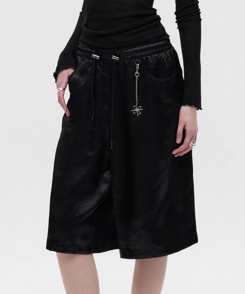 Diaeneseualumeon Satin Bermuda Shorts Black