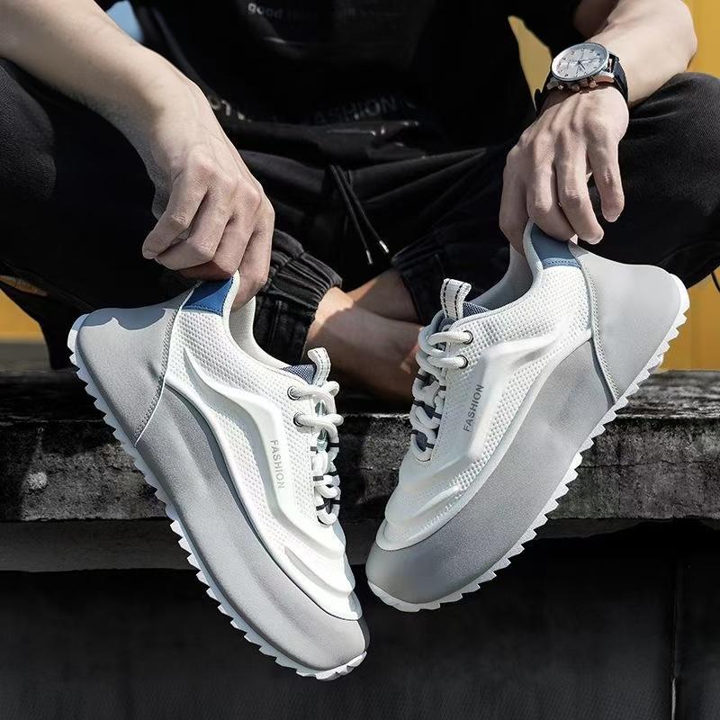 Scarpe da uomo popolari da celebrità di Internet primavera e autunno fondo piatto nuove versatili sportive tempo libero da corsa fondo a sacco adolescente studente scarpe da papà