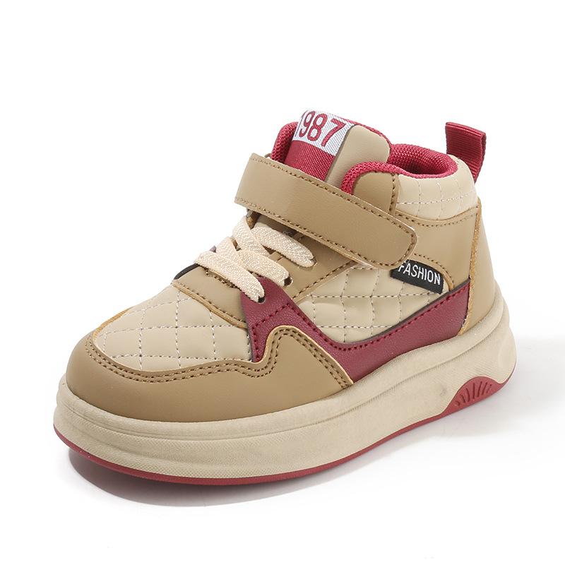 Children's sports shoes 2025 spring and autumn boys' casual board shoes high-top lightweight girls' bread shoes soft-soled baby shoes