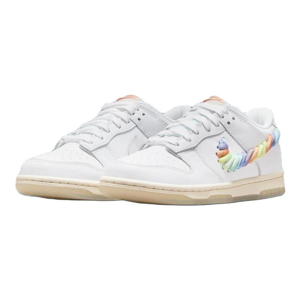 Nike Dunk Low SE Swoosh con lacci arcobaleno Bianco PS FN4862-100