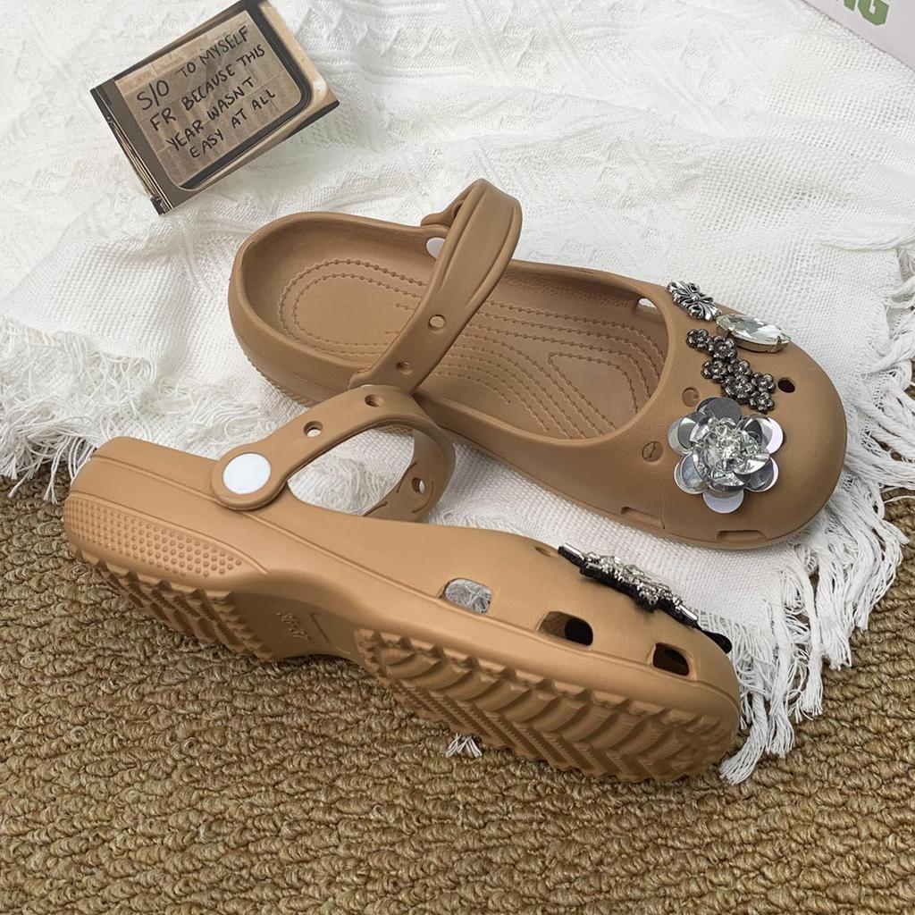 2026 Trendy Women's Rhinestone Ballet Crocs: Summer Outdoor Non-slip Closed-toe Soft Sole Sandals.