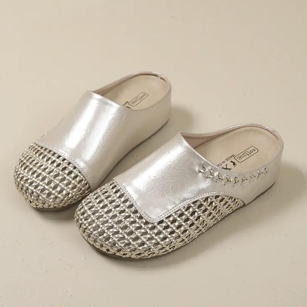 Thick-bottomed woven hollow bag head cool slippers women's 2025 new comfortable and breathable one-pedal beach Roman slippers