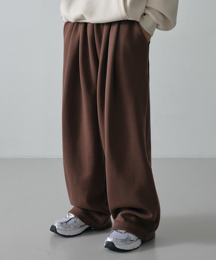 LXT Double-Pleat Hidden String Wide Sweatpants [Brown]