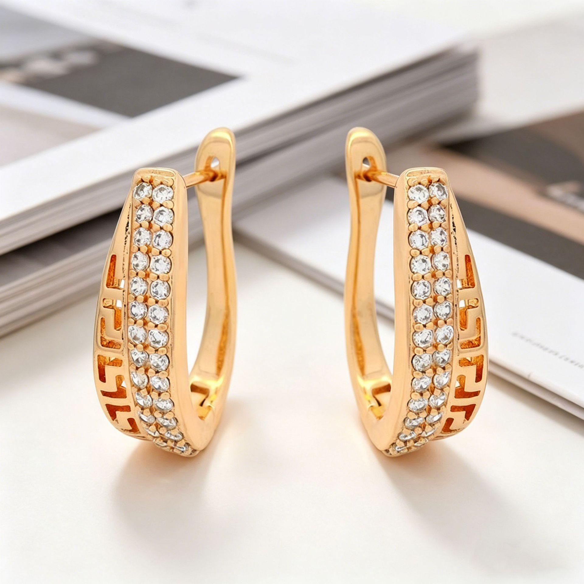 Yanbai Korean Rhinestone Earrings - Great Wall Design, Elegant, Hollow, Trendy Ear Cuffs for Women