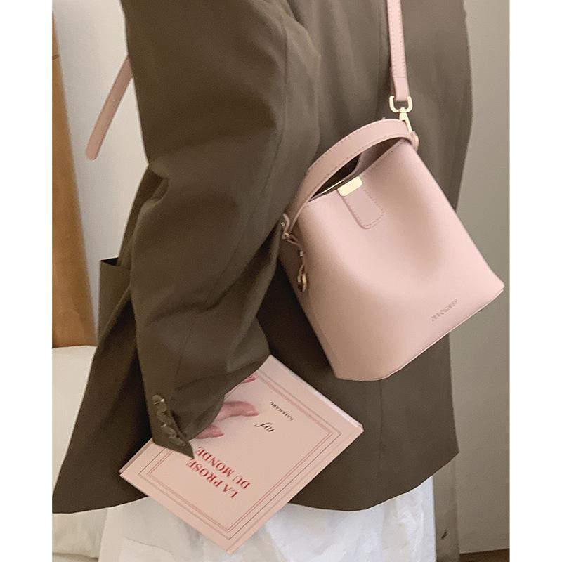 Fashionable Hand-held Small Bag, Simple Bucket Bag, Versatile Single-shoulder Crossbody Bag